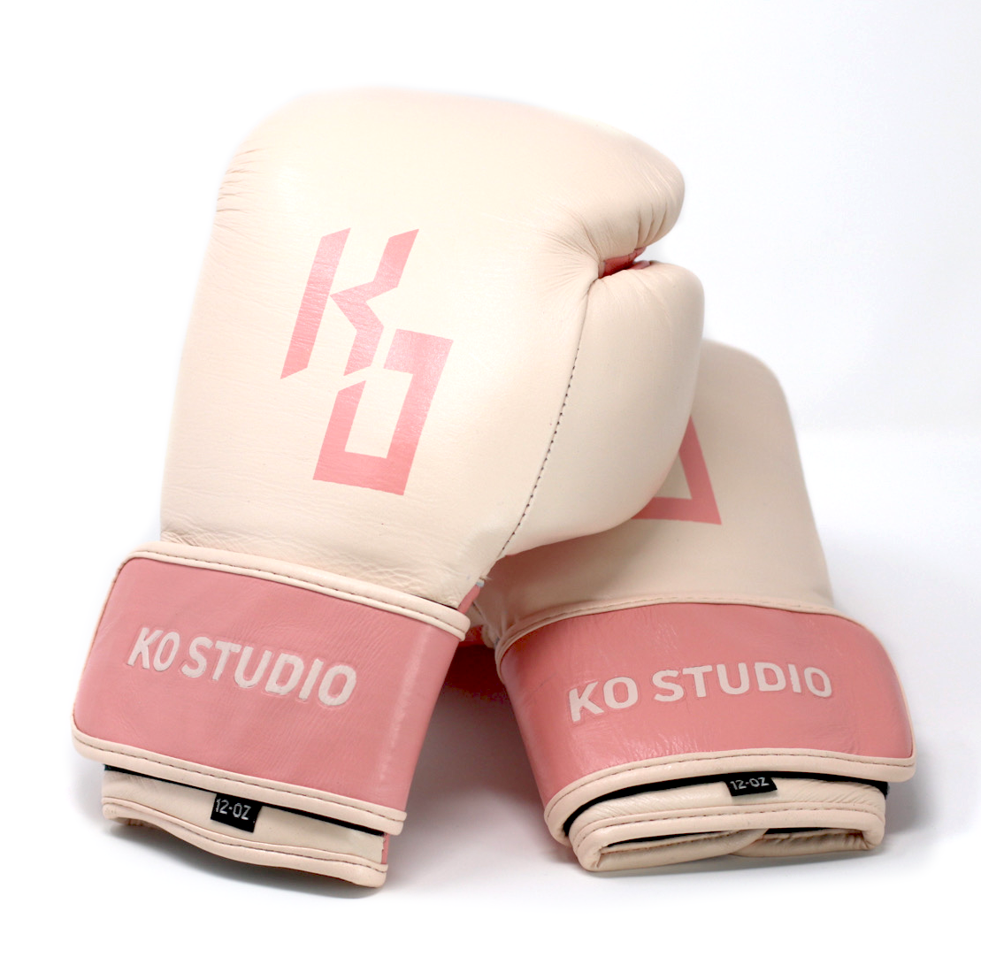 LV LEATHER BOXING GLOVES 12 OZ